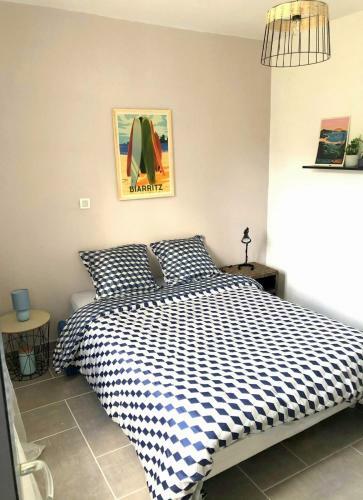 Charming Flat With Terrace 500m From The Beach