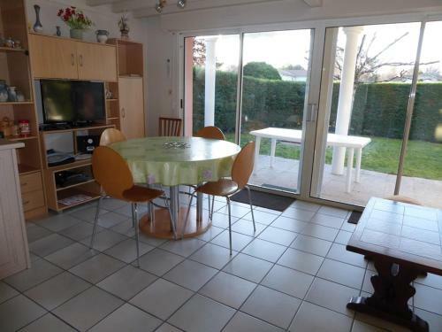 Apartamento Two- Bedroom Villa With Garden