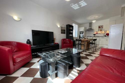 Maison C?ur De Centre Ville De Bl�r�