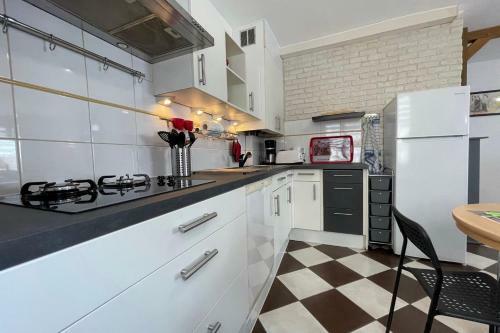 Maison C?ur De Centre Ville De Bl�r�