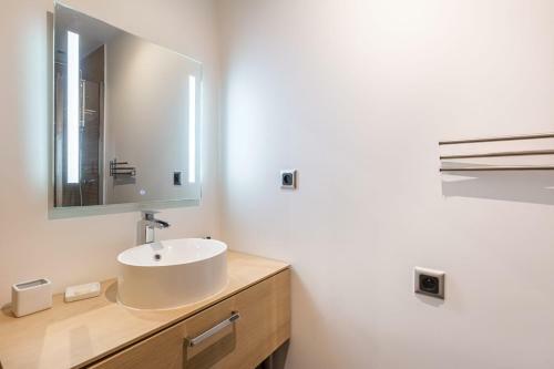 Guestready - Beautiful Apartment Near Train Station