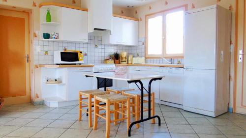 Maison Vend�enne � Sous Les Pins �