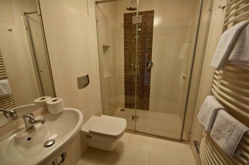 Hostal Poduszka Pensjonat Nad Rzek?