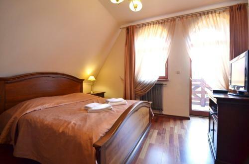 Hostal Poduszka Pensjonat Nad Rzek?