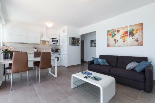 Apartamento Gorgeous Apt With Terrace, Elevator, Ac, Free Parking