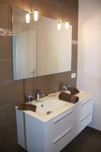 Apartamento Gorgeous Apt With Terrace, Elevator, Ac, Free Parking