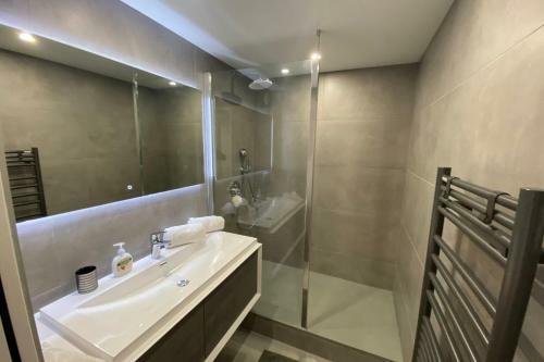 Apartamentos Modern Flat 5min From The Beach