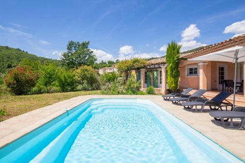 Callian Villa Sleeps 6 With Pool Air Con And Wifi