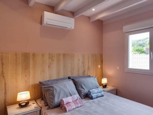 Charming Holiday Home In Callian With Private Pool