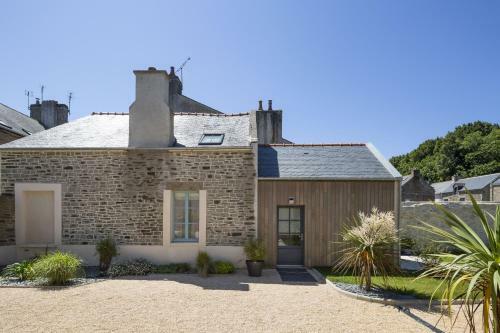 Cancale, La Houle, Maison Avec Jardin Et Parking
