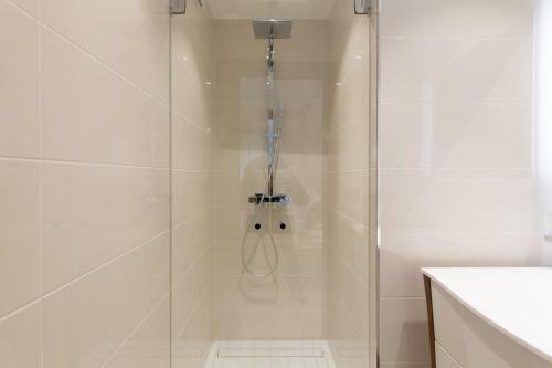Apartamento Carlton Area : Luxury & New 2 Beds/ 2 Baths