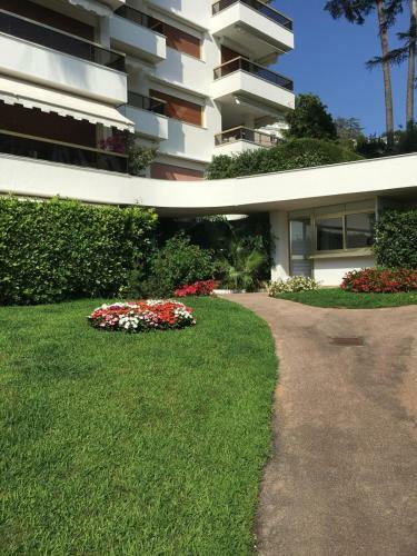 Apartamento Studio "la Californie"-upscale Quiet Residence By Olidesi