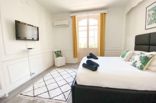Villa 8 Chambres - 200 M�tres Croisette