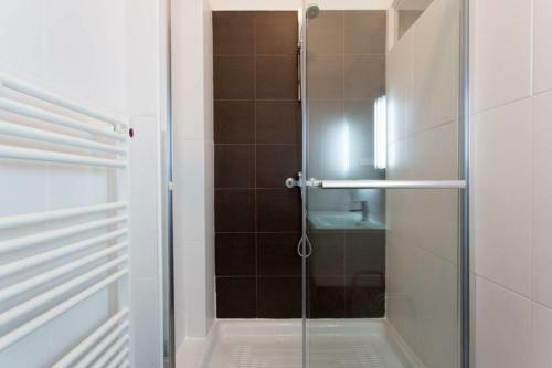 Villa 8 Chambres - 200 M�tres Croisette