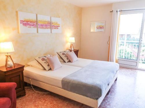 Apartment Reine Astrid-3