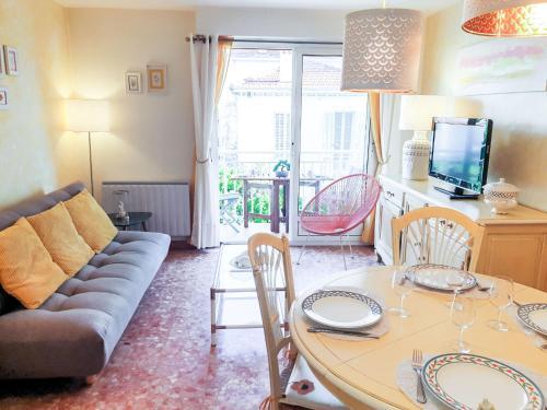 Apartment Reine Astrid-3