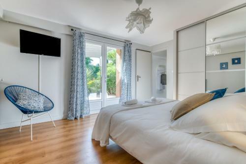L'or Azur, Jacuzzi Priv� Et Piscine Chauff�e