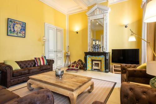 Caux Villa Sleeps 12 With Pool And Wifi