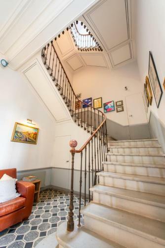 Caux Villa Sleeps 12 With Pool And Wifi