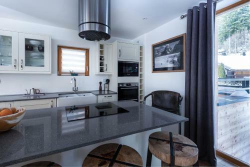 Yeti Lodge Chalets & Apartments