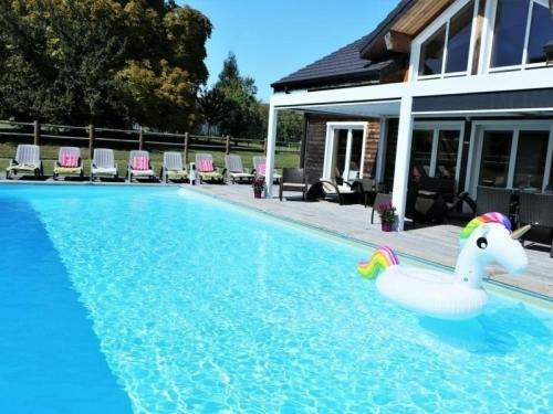 G�te Chavanges, 5 Pi�ces, 6 Personnes - Fr-1-543-144