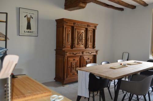 Chinon Coeur de Ville, Maison Avec Cour Int�rieure
