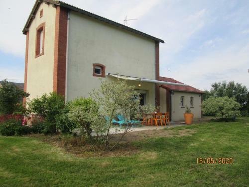 Comfortable, Modern Holiday Home With Nice Garden And Terrace