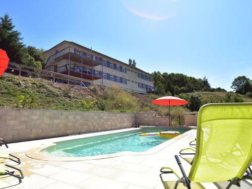 Splendid Mansion In Cuzy With Swimming Pool