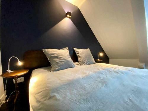 The 1777 House By Locntour