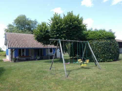 G�te Escource, 5 Pi�ces, 8 Personnes - Fr-1-360-28