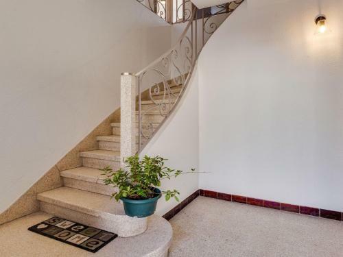 Alluring Holiday Home In Estagel With Private Pool