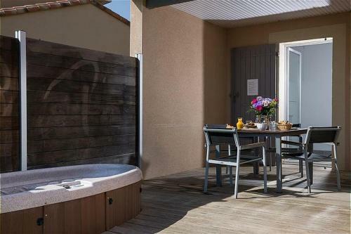 Hotel Le Domaine Du Golf Villa 4p 8p AC