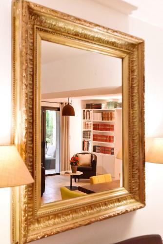 Hostal Le Mas Des F�es