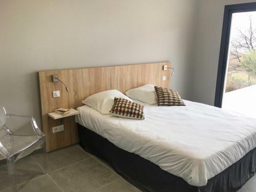 Feliceto Villa Sleeps 8 With Pool Air Con And Wifi