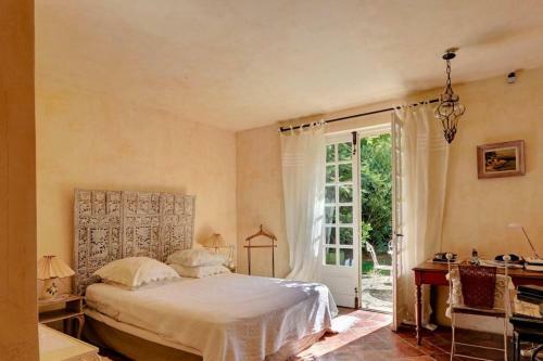 Splendid House On The Heights Of Grimaud