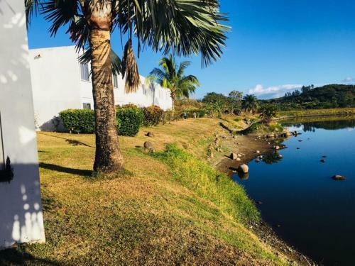 Hotel Vista Lago