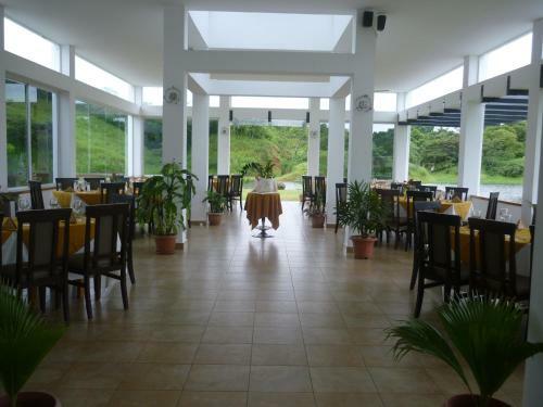 Hotel Vista Lago