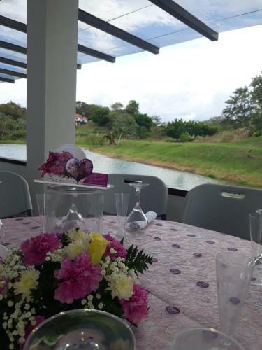 Hotel Vista Lago