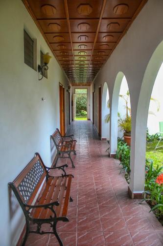 Hostal Hotel Rebequet