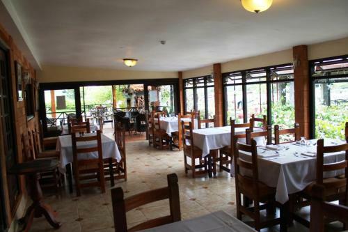 El Oasis, Hotel Y Restaurante
