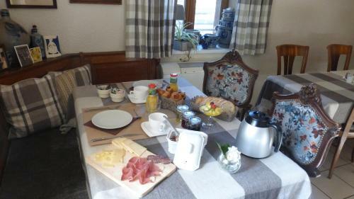 Bed & Breakfast Roulottes Django Et Bella