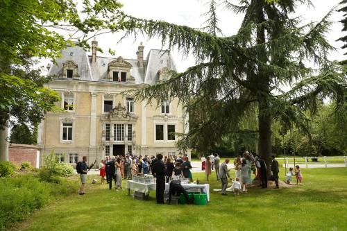 Hallines Chateau Sleeps 26 Wifi