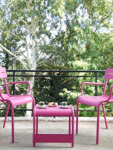 Hostal Chateau De Hi�ville