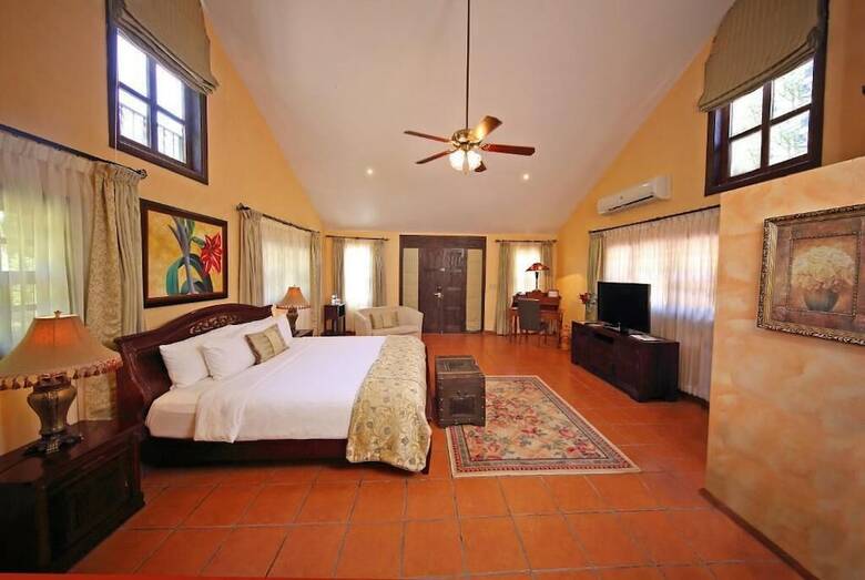 Hotel Valle Escondido Resort Golf & Spa