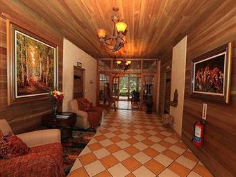 Los Establos Boutique Hotel