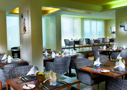 Hotel Eastin Residences Muscat