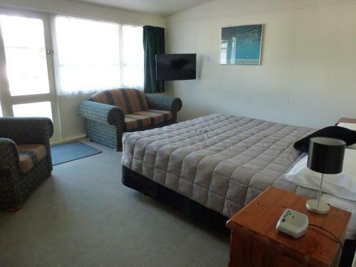 18th Avenue Thermal Motel