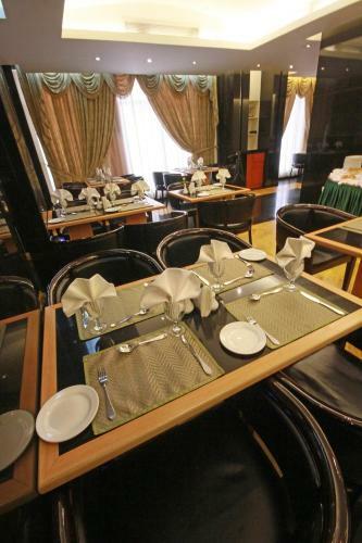 Safeer Continental Hotel