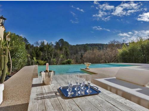 La Dolce Villa Near St Paul de Vence
