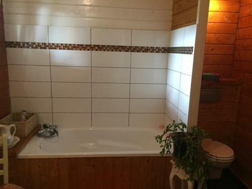 Bed & Breakfast La Lande Du Cas